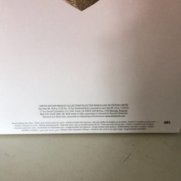 Too Faced set of 12 eye shadows. NWOT. - Picture 4 of 11